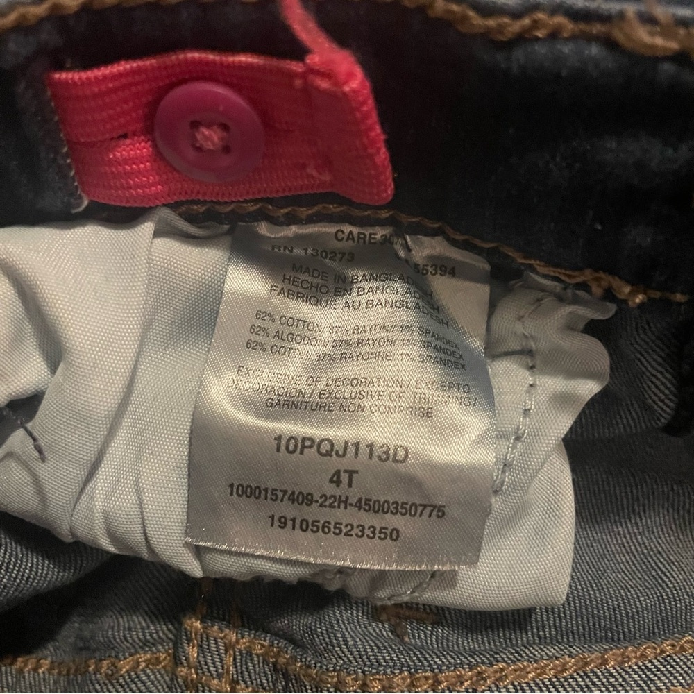 Little Girl Size 4T Wrangler Jeans - Picture 6 of 6